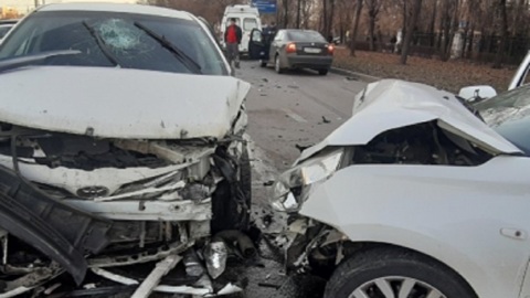 Липчанин угнал машину и попал на ней в ДТП