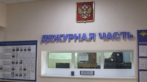 Волгоградскую пенсионерку обокрали во время рождественских колядований