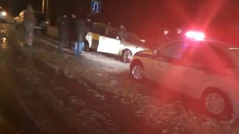 В Воронежской области автомобилист устроил гонки с полицией на трассе