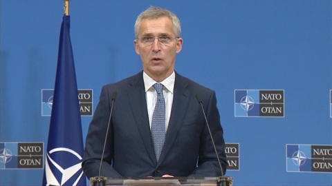 Столтенберг: НАТО имеет каналы связи с Россией
