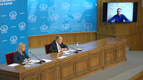 Россия будет бороться с попытками растащить на статьи международное право