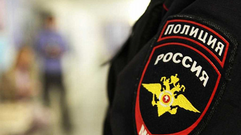 Сотрудница магазина обокрала пожилого мужчину