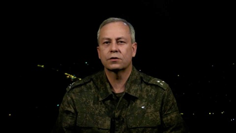 Эдуард Басурин: в зону конфликта в Донбассе стягивают тяжелую технику и боевиков