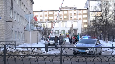 В Магадане эвакуированы все школы и университет