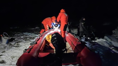 На Сахалине нашли пропавших в море рыбаков