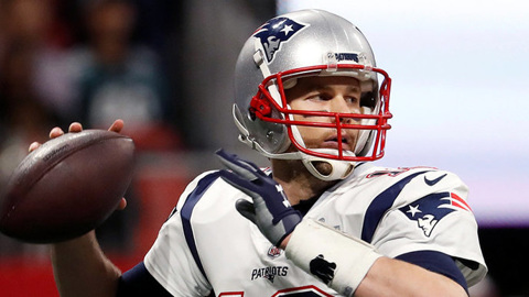 Рекордсмен NFL Том Брэди завершил карьеру в 44 года