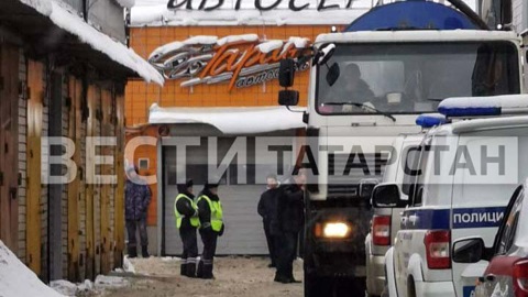 В Казани работники автосервиса нашли взрывчатку под машиной клиента