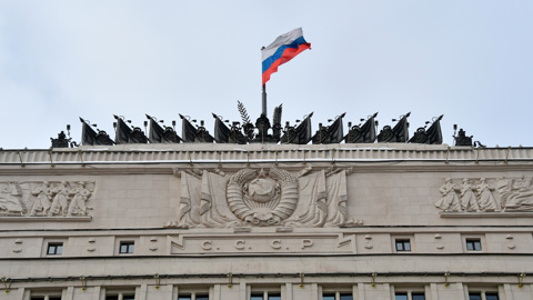 Мужчина с пистолетом попытался проникнуть в здание Минобороны РФ