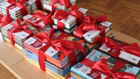 80 многодетных семей получат книги в рамках акции