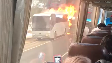 На Щелковском шоссе сгорел автобус из Владимирской области