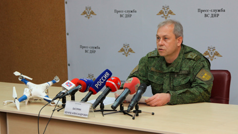Басурин предложил боевикам с "Азовстали" уйти в Турцию по воде, "как святые люди"