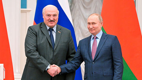 Путин планирует встретиться с Лукашенко