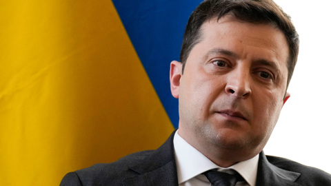 Зеленский ужесточил ответственность для изменников и мародеров