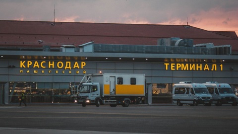 Ограничение полетов продлено до 1 апреля