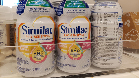 Детское питание Similac отзывают из-за смертей младенцев