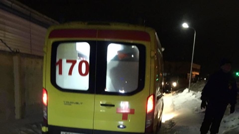 В Татарстане мужчина на снегоходе провалился под лед