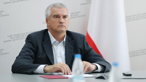 Глава Крыма предлагает очистить русский язык от англицизмов