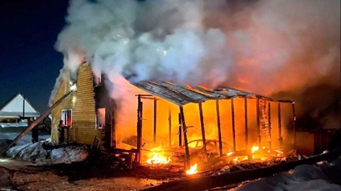 На пожаре в поселке Архангельской области погиб ребенок