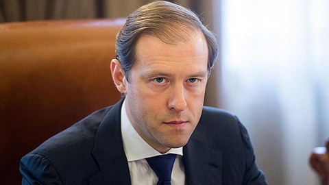 Мантуров: Renault передает свою долю в "АвтоВАЗе" Москве