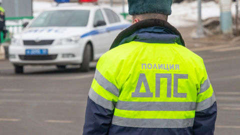 На Южном Урале сотрудники ДПС спасли 10-месячного ребенка