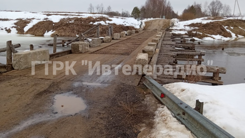Жители Ивановской области готовятся к подтоплению моста на Нерли