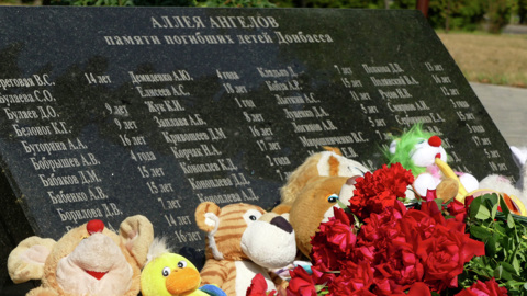 Западную прессу попросили рассказать "правду о фашизме украинских властей"