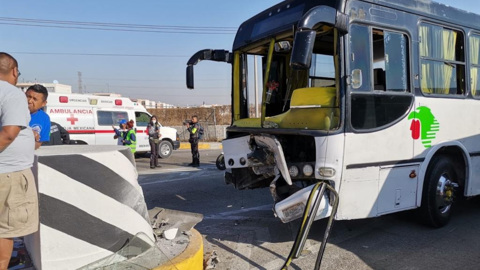 Больше 30 человек пострадали в ДТП с рейсовым автобусом в Мексике