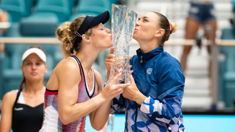 Звонарева выиграла парный турнир Masters