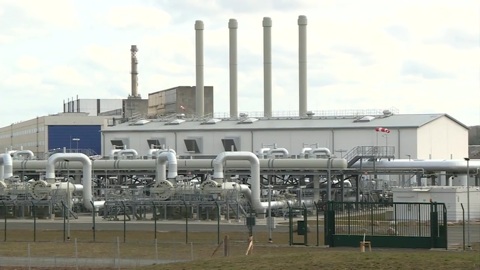 Германия спешно заполняет подземные хранилища газа
