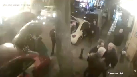 Момент взрыва в ночном клубе Баку попал на видео