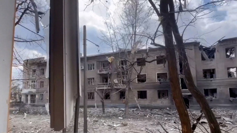 Украинские военные обстреляли колонну беженцев из ЛНР