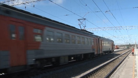 В Смоленске подросток шел в наушниках и попал под поезд