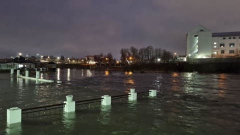 В Туле начал выходить из берегов приток Оки