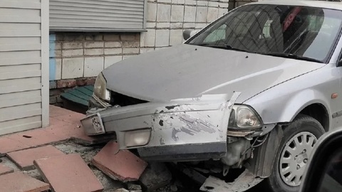 Москвич угнал машину, пока ее владелец дрался с пешеходом