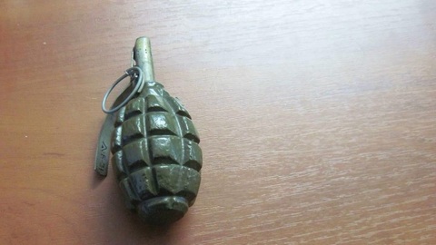 В Крым пытались провезти гранаты, сигнальные ракеты и патроны