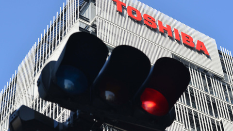 Toshiba присоединяется к санкциям