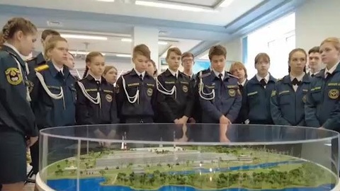 На территории Кольской АЭС прошел сбор кадетов МЧС