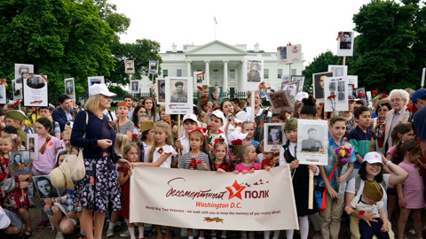 США запретили шествие "Бессмертного полка"
