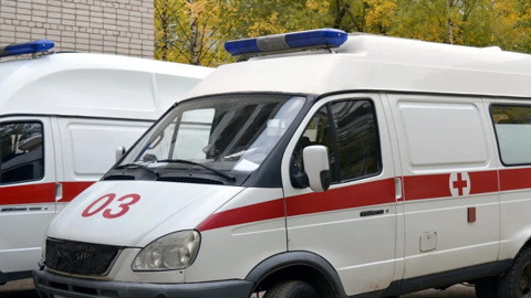 В Тюмени 29-летний рабочий упал с крыши общественной бани и погиб