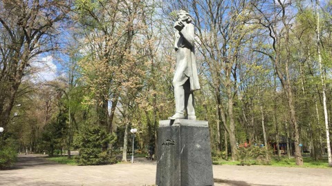В Виннице будет демонтирован памятник Горькому
