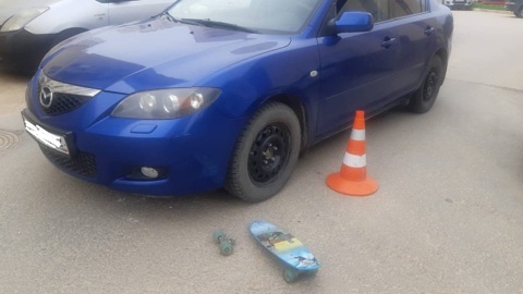 В Севастополе восьмилетняя девочка попала под колеса автомобиля