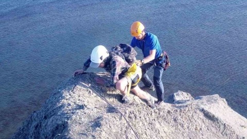В Крыму турист застрял на вершине горы Хамелеон