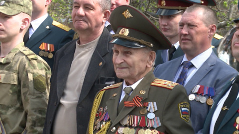 Личный парад провели для уральского ветерана