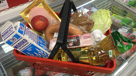 Продукты с истекающим сроком годности пойдут на благотворительность