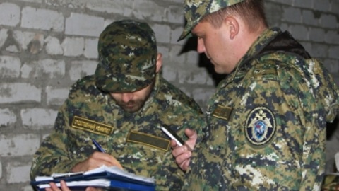 Жителя Прикамья арестовали за попытку убить и сжечь приятеля с матерью
