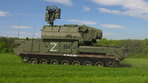 "Тор" будет сбивать низколетящие цели