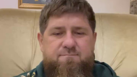 Кадыров рассказал, что он думает по поводу сдачи боевиков с "Азовстали"