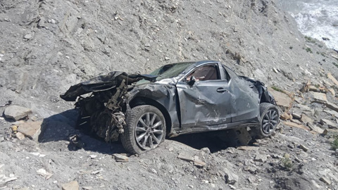 В Анапе автомобиль упал с обрыва