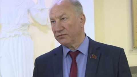 Суд отказал в иске депутату, требовавшему принять купленную им лосиху