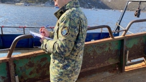 В Баренцевом море перевернулся катер – двое погибших